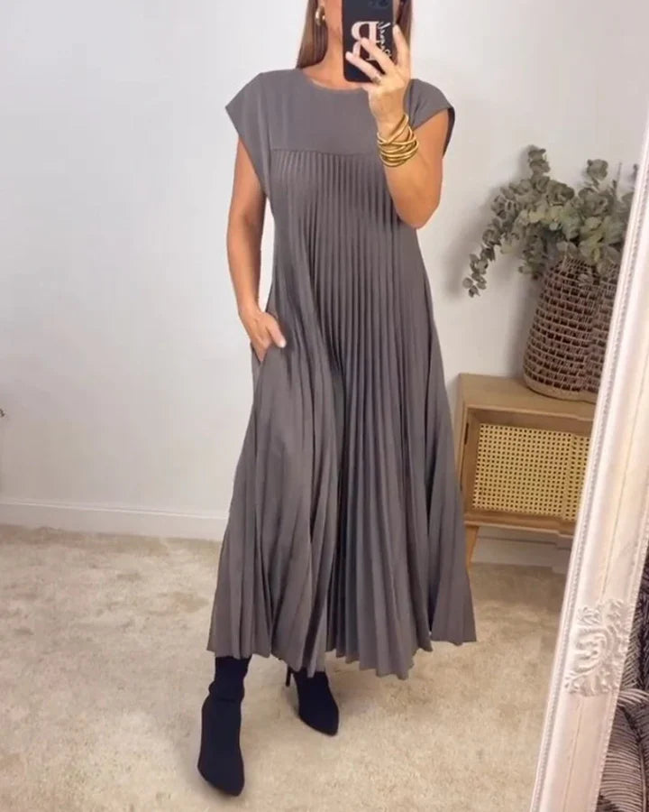 Vestido largo atemporal de corte fluido para mujer, cómodo y elegante para diario o viaje