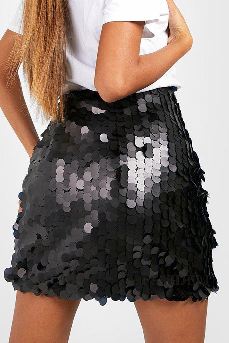 Falda corta para mujer con lentejuelas brillantes y diseño ajustado