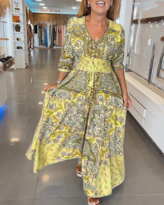 Vestido de fiesta con escote en V y mangas 3/4