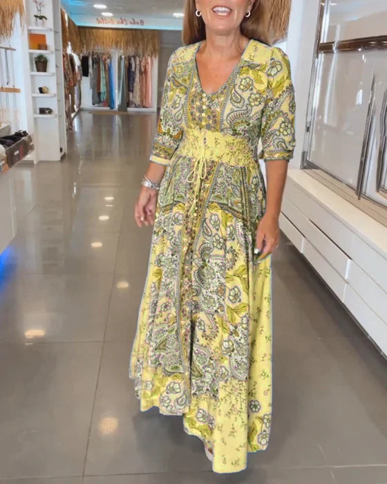 Vestido de fiesta con escote en V y mangas 3/4