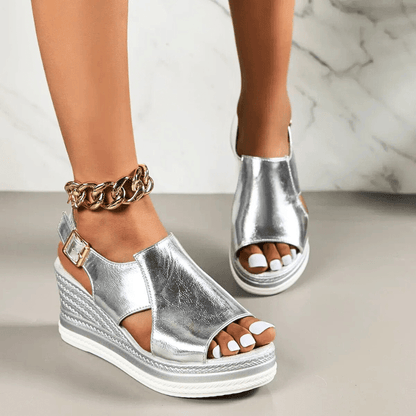 Sandalias ortopédicas de cuña con tiras metálicas y plantilla ergonómica para mujer, cómodas y elegantes para verano o diario