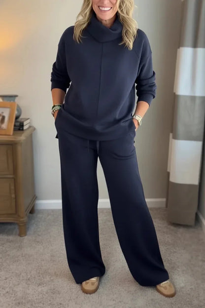 Elegante conjunto informal de dos piezas para mujer con top de cuello alto y pantalón ancho cómodo