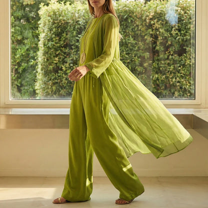 Conjunto Elegante con Blusa y Diseño Cómodo | Atmosfera de Verano