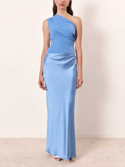 Vestido maxi con drapeado asimétrico para fiestas - elegante y sofisticado