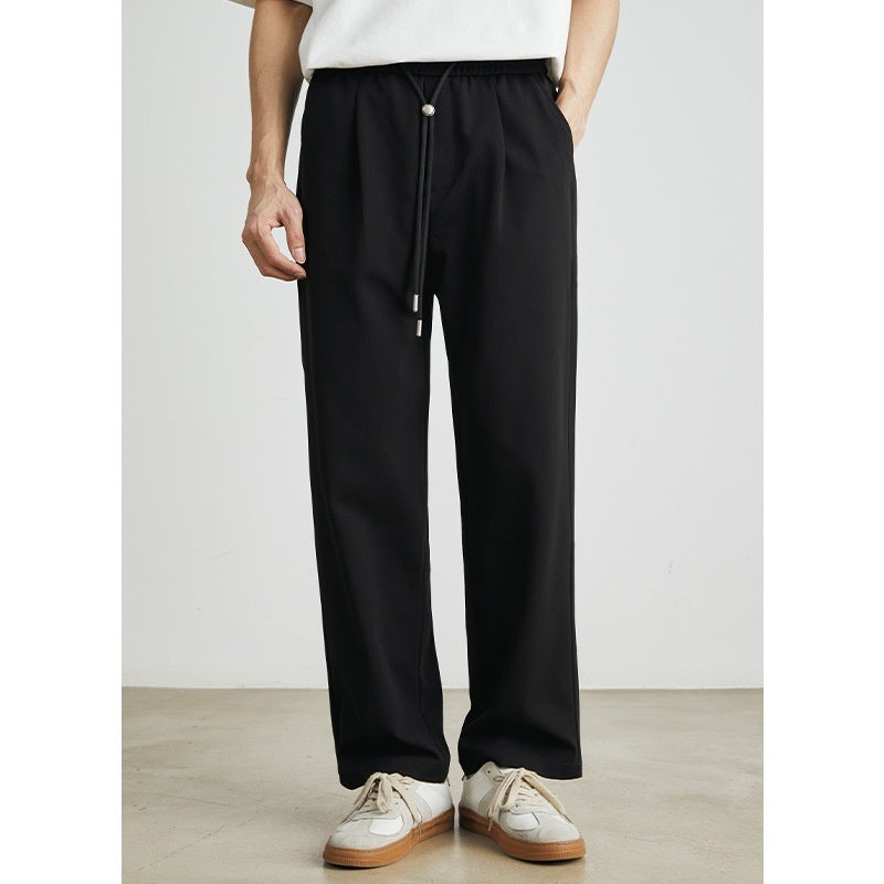 Pantalón recto para hombre de tejido ligero y fluido, corte clásico y cómodo para uso diario