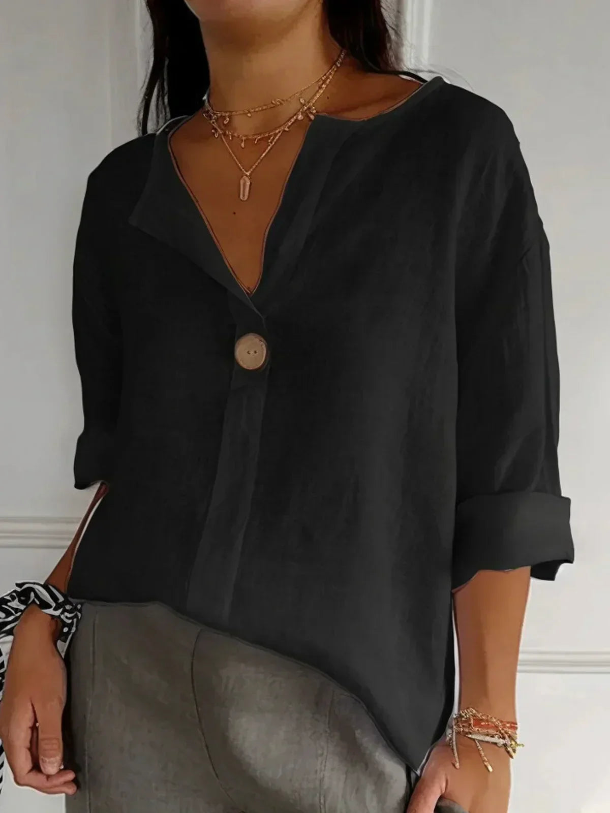 Blusa casual con escote en V para mujer, ligera y versátil para diario