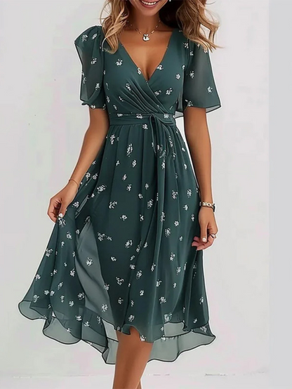 Vestido de verano con escote en V cruzado, falda fluida y cintura que estiliza el abdomen para mujer, ligero y elegante para diario