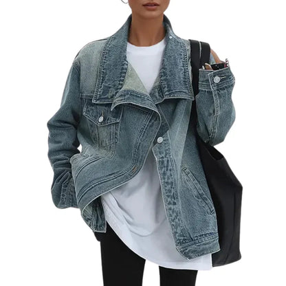 Cleo | Chaqueta Asimétrica Urbana con Botones para Mujer de Otoño e Invierno