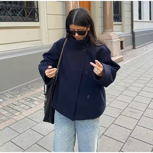 Elena | Chaqueta Corta de Lana Gruesa con Cuello Redondeado para Mujer