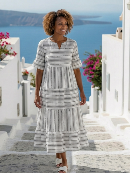 Vestido midi con capas de rayas en Blanco - fresco y elegante