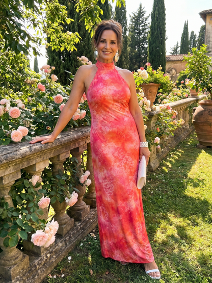 Vestido Maxi con Cuello Halter y Estampado Botánico | Diseño Elegante