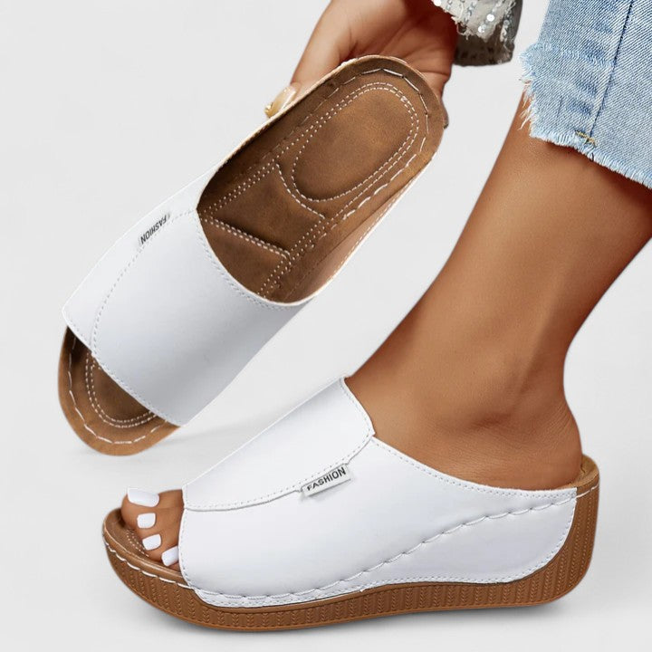 Sandalias ortopédicas con suela ergonómica y ajuste cómodo para mujer, ideales para verano o uso diario
