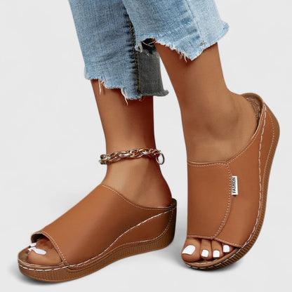 Sandalias ortopédicas con suela ergonómica y ajuste cómodo para mujer, ideales para verano o uso diario