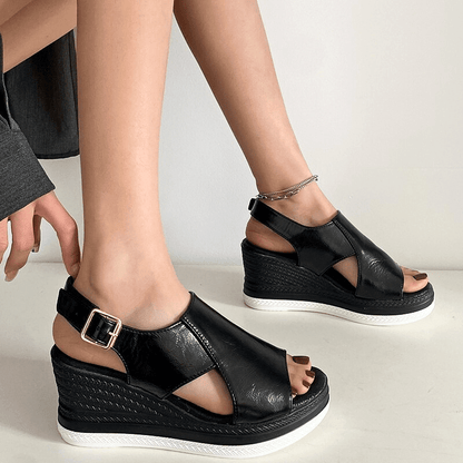 Sandalias ortopédicas de cuña con tiras metálicas y plantilla ergonómica para mujer, cómodas y elegantes para verano o diario