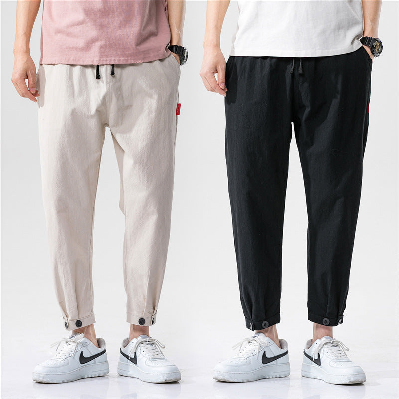 Pantalones ajustados para hombre confeccionados en tejido ligero y transpirable, con un corte moderno y un ajuste cómodo