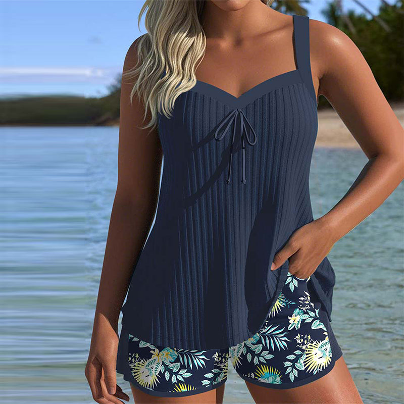 Tankini a rayas con braguita de dos piezas