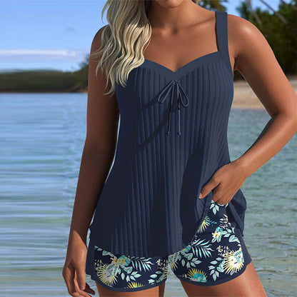 Tankini a rayas con braguita de dos piezas