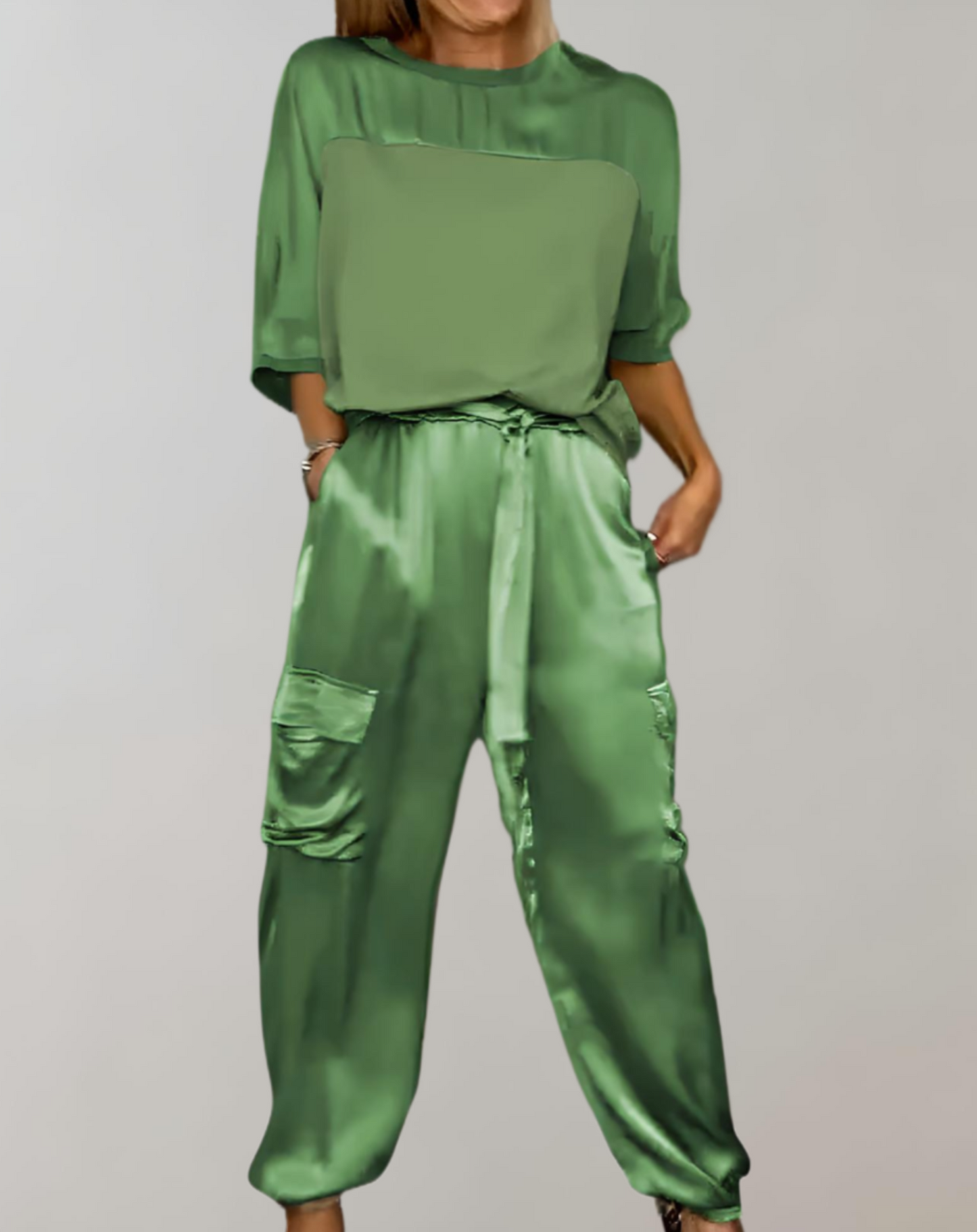 Conjunto de satén con blusa fluida y pantalón de talle alto para mujer, elegante y ligero para fiesta o evento