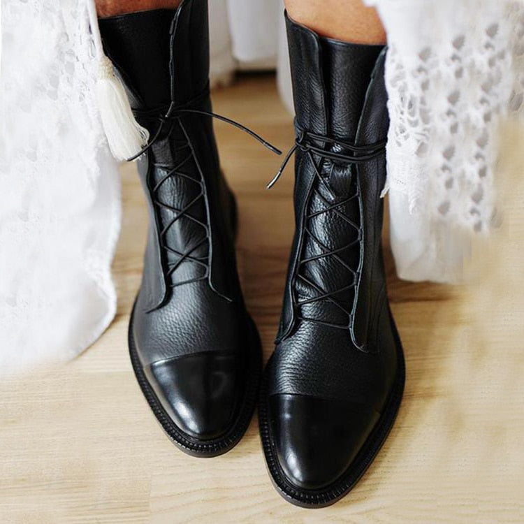 Botas de cuero elegantes con cordones frontales y suela cómoda para mujer, modernas y versátiles para otoño o uso diario