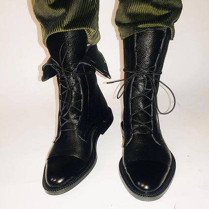 Botas de cuero elegantes con cordones frontales y suela cómoda para mujer, modernas y versátiles para otoño o uso diario