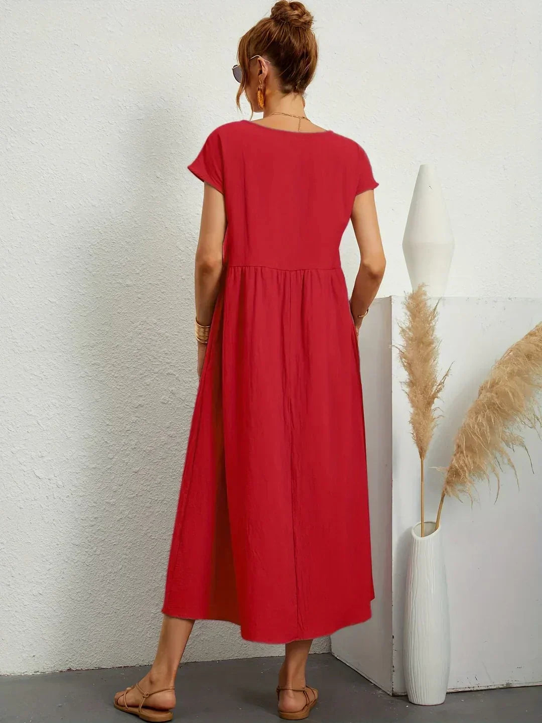 Vestido Midi Fluido de Elegancia Atemporal | Estilo Clásico