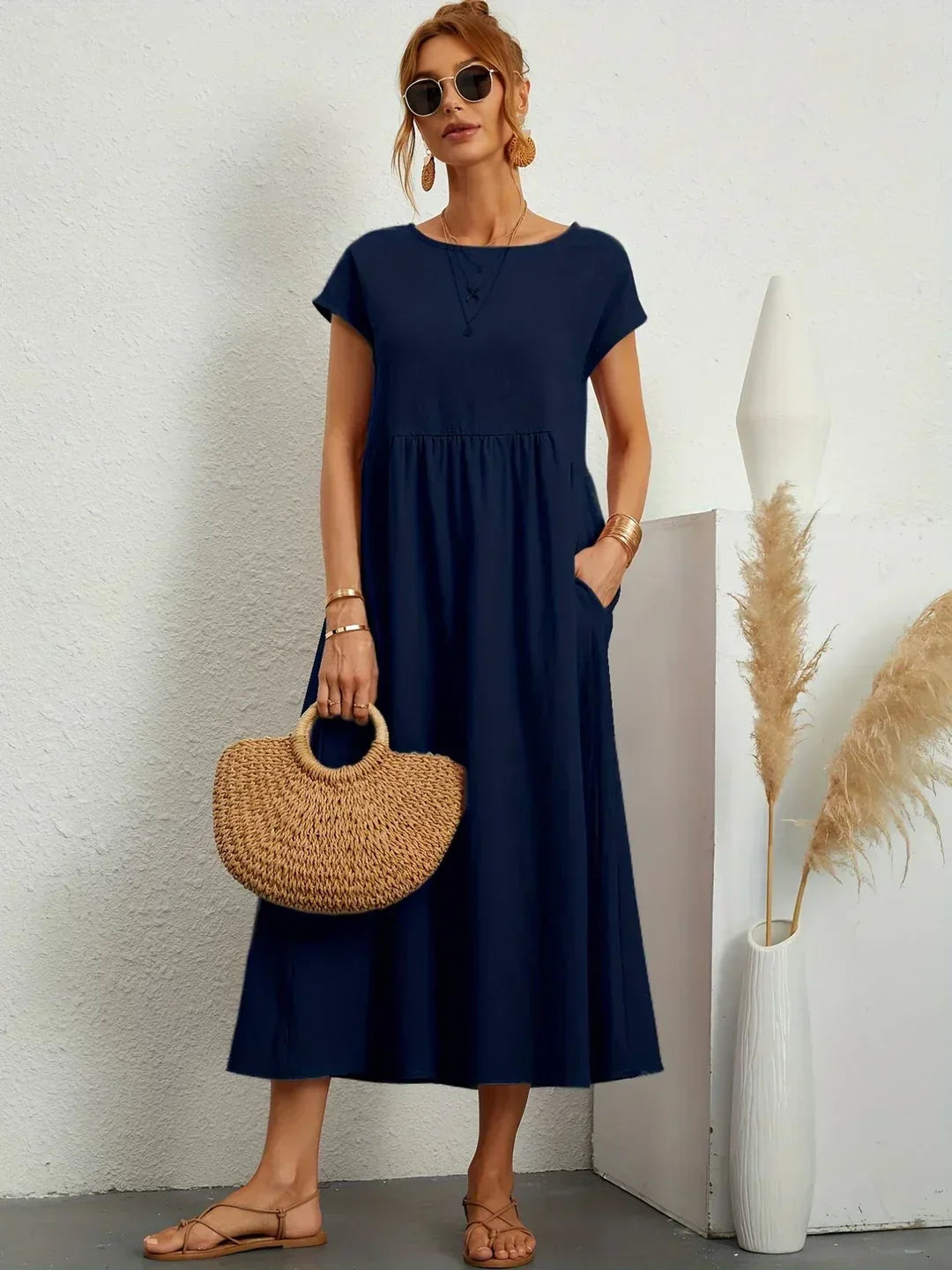 Vestido Midi Fluido de Elegancia Atemporal | Estilo Clásico