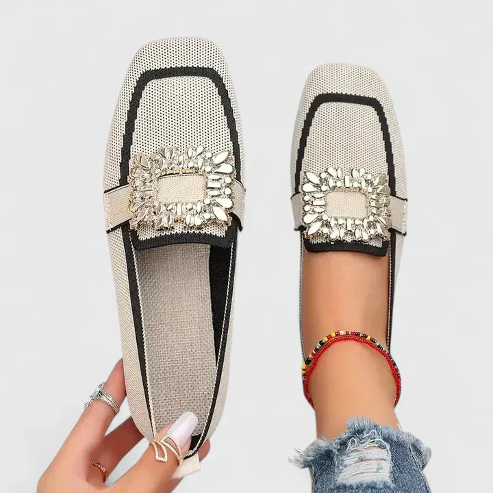 Mocasines ortopédicos con hebilla decorativa y plantilla ergonómica para mujer, elegantes y cómodos para oficina o uso diario