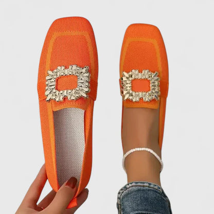 Mocasines ortopédicos con hebilla decorativa y plantilla ergonómica para mujer, elegantes y cómodos para oficina o uso diario