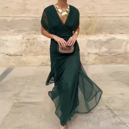 Maxivestido elegante de gasa con escote cruzado y manga fluida