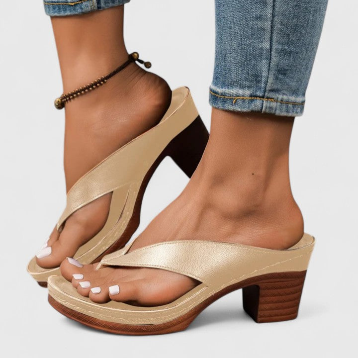 Sandalias de tacón ortopédico con tiras de cuero y soporte ergonómico para mujer, cómodas y elegantes para verano o diario