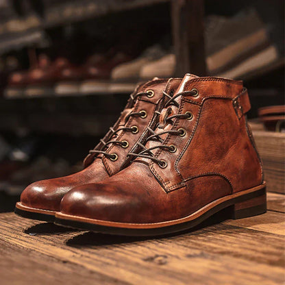 David | Botas de Lujo de Cuero para Hombre con Acabado Brillante y Elegante