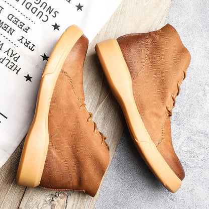 Zapatos elegantes de cuero para hombre con acabado refinado y estilo atemporal, ideales para looks formales