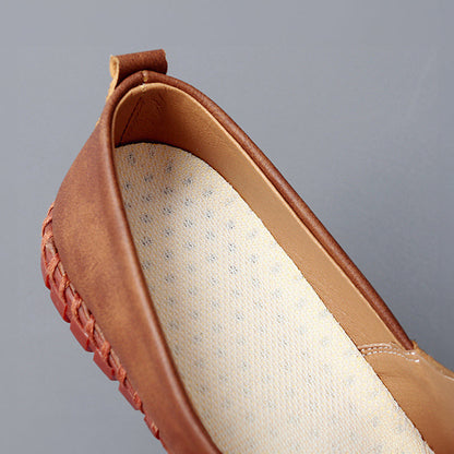 Zapatos tipo loafer de cuero para hombre con acabado premium, cómodos y estilizados