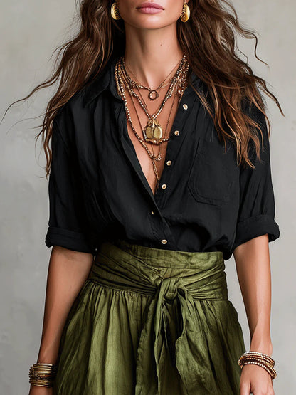 Pia | Conjunto de Dos Piezas con Camiseta Negra y Falda Midi Verde Olivo
