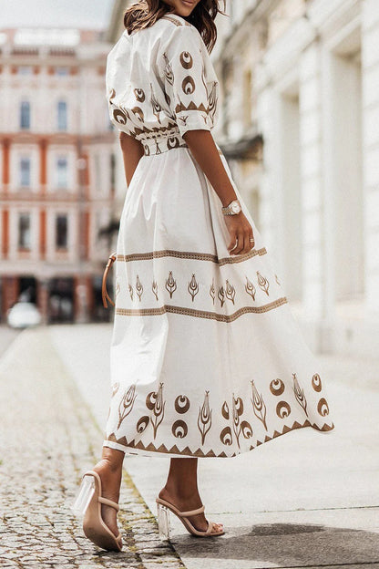 Vestido largo con cuello de solapa y estampado geométrico