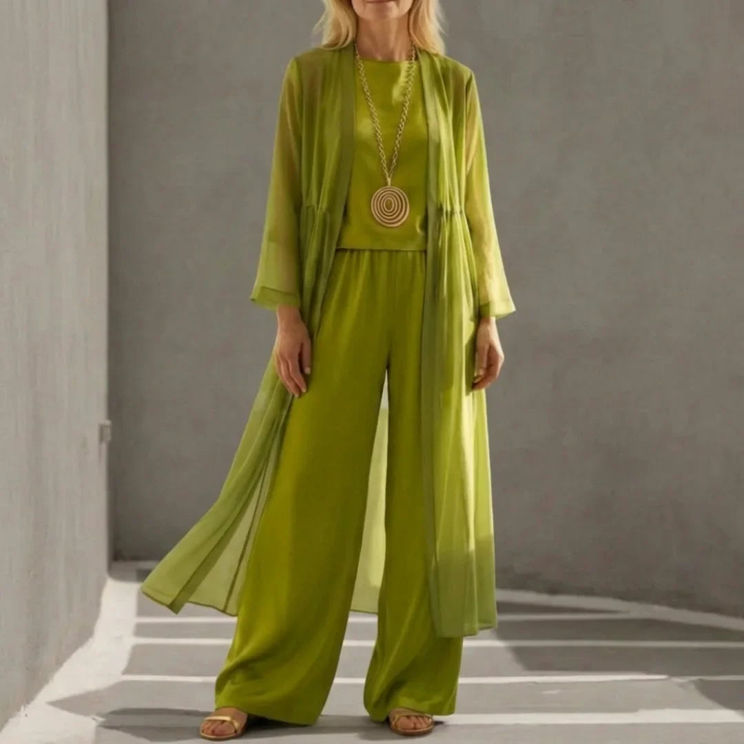 Conjunto Elegante con Blusa y Diseño Cómodo | Atmosfera de Verano
