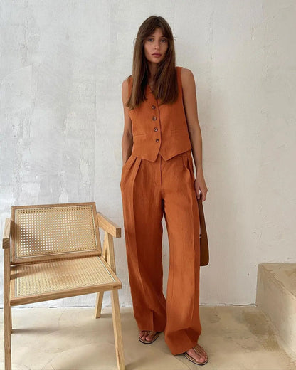 Conjunto de chaleco y pantalón plisado de lino