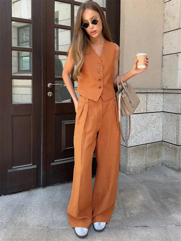 Conjunto de chaleco y pantalón plisado de lino