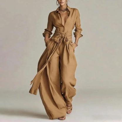 Conjunto coordinado de lino con camisa de cuello y pantalón de talle alto