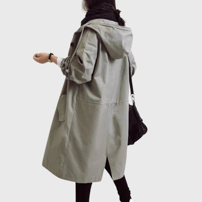 Yara | Trench Coat Largo con Capucha Resistente al Agua