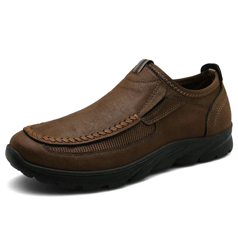 Zapatos ortopédicos para hombre: duraderos y cómodos para el día a día