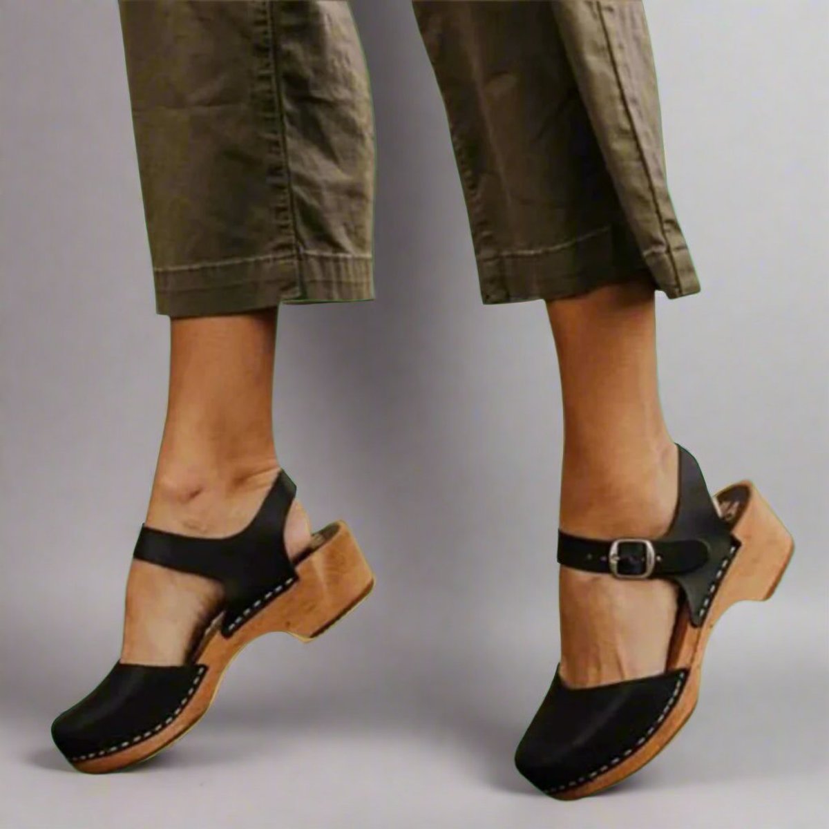 Delvara | Women's Platform Clog Ankle Strap Closed Toe Shoe - Camel - Image 5