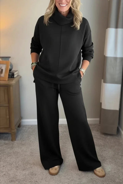 Elegante conjunto informal de dos piezas para mujer con top de cuello alto y pantalón ancho cómodo