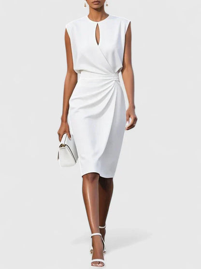 Vestido midi sofisticado con escote keyhole, drapeado lateral y corte entallado para mujer