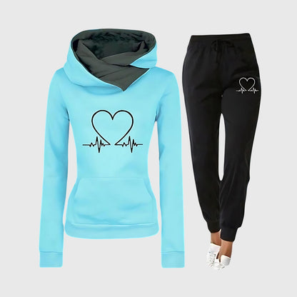 Bettina | Conjunto Deportivo Cómodo con Diseño de Corazón para Mujer