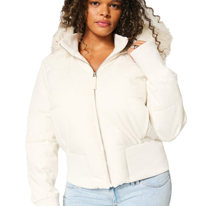 Fernanda | Chaqueta Puffer Corta con Capucha para Mujer de Invierno
