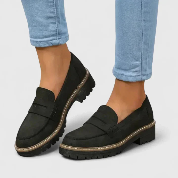 Mocasines ortopédicos de cuero con suela ergonómica y diseño clásico para mujer, cómodos y versátiles para oficina o diario
