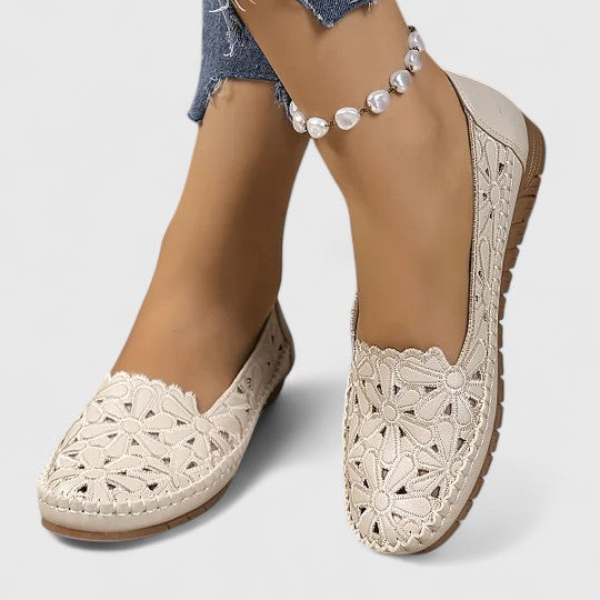 Zapatos planos con perforaciones elegantes para mujer