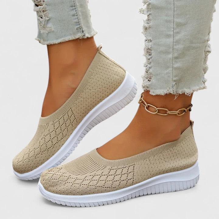 Zapatos ortopédicos slip-on con tejido transpirable y suela ergonómica para mujer, ligeros y cómodos para caminar o uso diario