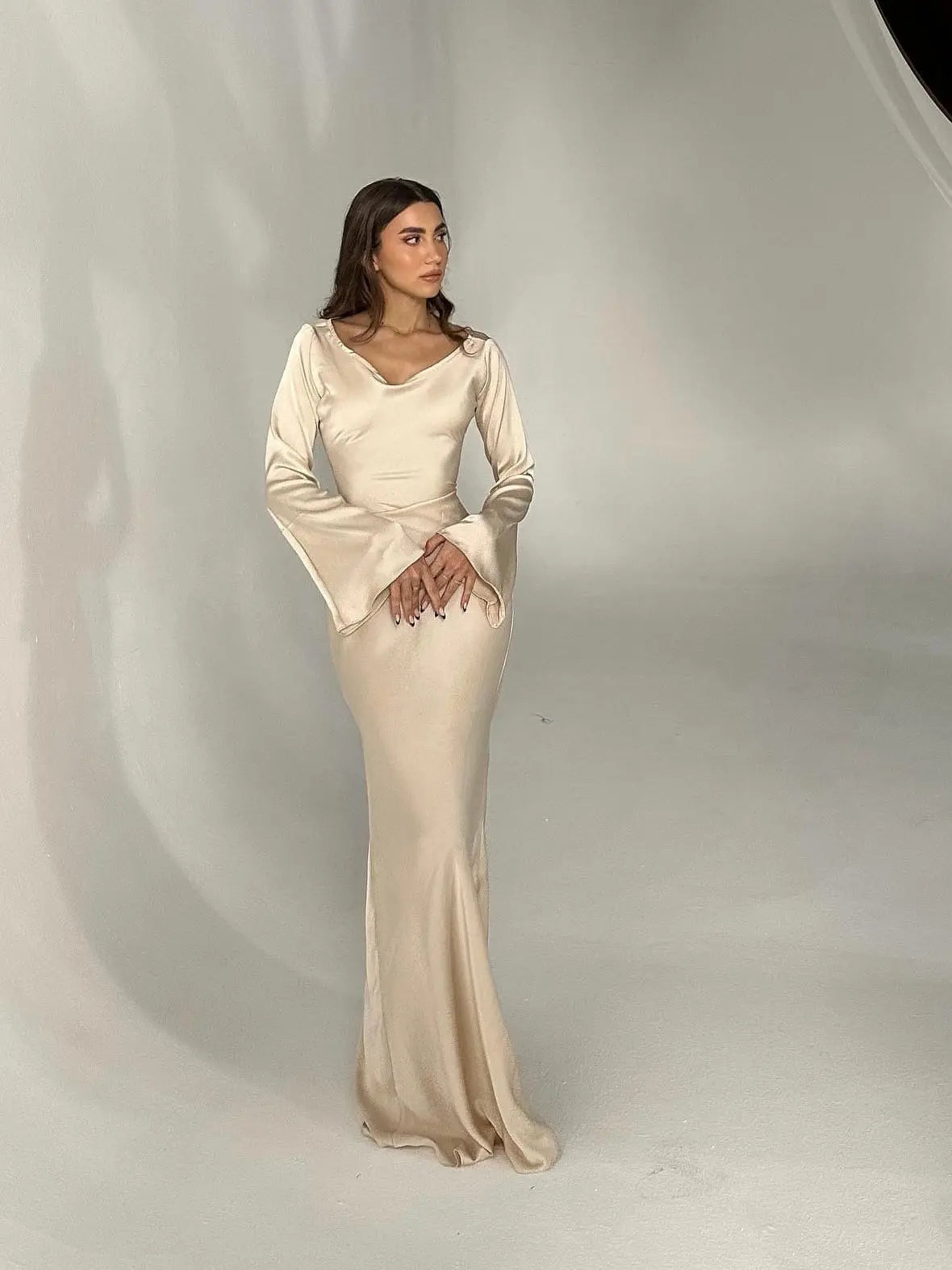Vestido maxi ajustado con manga larga para mujer - Elegancia veraniega